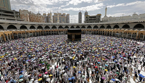 Saudi to Allow around 1,000 Pilgrims to Perform Hajj