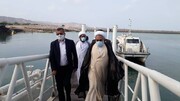 بالصور/ زيارة ممثل الولي الفقيه في محافظة هرمزكان إلى جزيرة هرمز جنوبي إيران