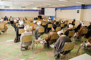 تصاویر/ نشست مدیران مدارس علمیه استان اصفهان