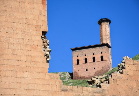 مرمت و بازسازی همه جانبه نخستین مسجد ترکی در آنتالیا + تصاویر
