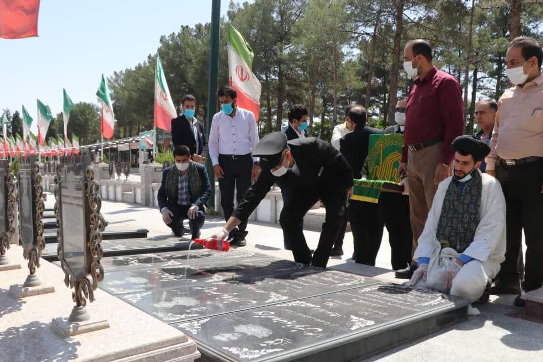 شهر گل محمدی زیر سایه خورشید رضوی