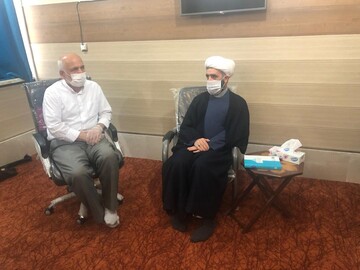 رسیدگی به معیشت مردم از مطالبات حوزه علمیه است