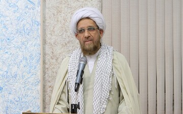 استغفار و توبه یکی از راه‌های نجات از گرفتاری‌ها و بلایاست