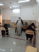 مدیر حوزه علمیه خواهران یزد از برگزاری امتحانات بازدید کرد