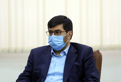 تصاویر/ دیدار رئیس کمیسیون عمران مجلس و معاونان وزارت راه و مسکن و شهرسازی با آیت الله اعرافی