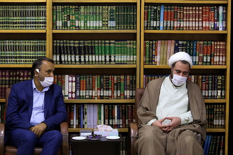 تصاویر/ دیدار رئیس کمیسیون عمران مجلس و معاونان وزارت راه و مسکن و شهرسازی با آیت الله اعرافی