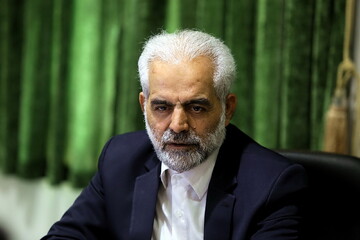 ۲۰۰ خادم حرم مطهر بانوی کرامت با کتابخانه فاطمی آشنا شدند