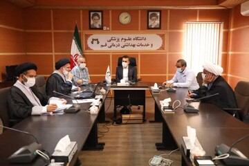 رئیس دانشگاه علوم پزشکی قم:  شاهد برپایی نماز در تمامی فضاهای دانشگاه هستیم