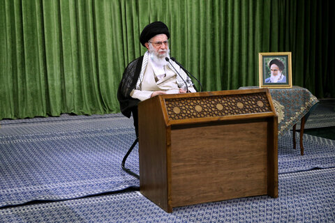 Ayatollah Khamenei: The U.S. admits the failure of sanctions against Iran
