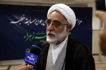 تأکید مراجع بر استمرار مسابقه خطبه حضرت زهرا(س)