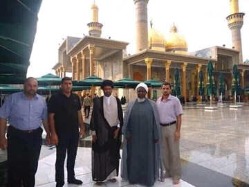 تصاویر آرشیوی حضور شیخ ابراهیم زکزاکی در حرمین امامین شریفین سامرا و کاظمین(ع) در سال ۲۰۱۲