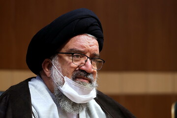 عمل درست به مناسک حج سبب حل مشکلات جهان اسلام می‌شود