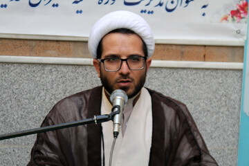 هدف دشمن در جنگ ترکیبی، مقابل هم قرار دادن مردم، نظام و نهادهای انقلابی است