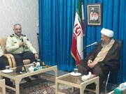 نیروی انتظامی سرمایه گذاری بیشتری برای ارتباط با مردم انجام دهد