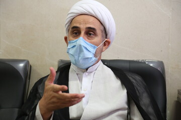 در تمام جوامع مردم در قبال فساد مسئولین مسئولند