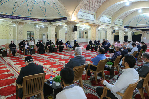 تصاویر/ نشست امام جمعه قزوین با برخی از خبرنگاران و مدیران رسانه