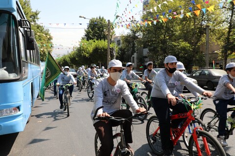 مراسم بدرقه بزرگ‌ترین کاروان شادی دوچرخه‌سواری دانش آموزان البرزی