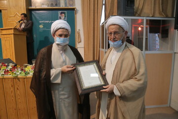 رئیس جدید مجمع الفکر الاسلامی معارفه شد