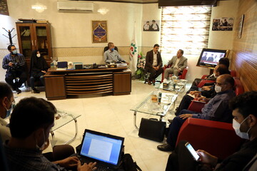 تصاویر/ بازدید خبرنگاران قم از مرکز تخصصی چشم پزشکی جوادالائمه(ع)