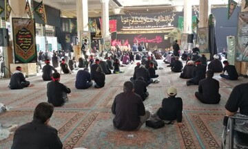 دلبستگی به دنیا و مادیات عامل تنها گذاشتن امام حسین(ع) در کربلا بود