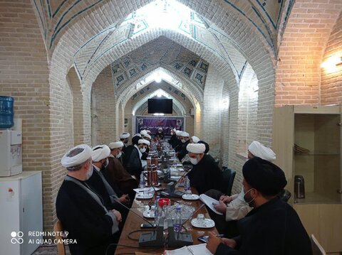 جلسه مدیران مدارس علمیه شیراز