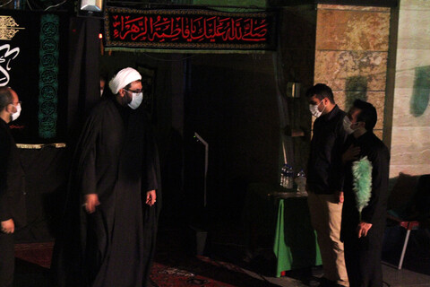 تصاویر/ حال و هوای عزاداران حسینی در شب پنجم محرم در شهر همدان