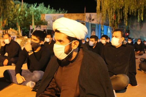 تصاویر/ اقامه عزای حسینی در گلزار شهدای گمنام سنندج با حضور طلاب و روحانیون