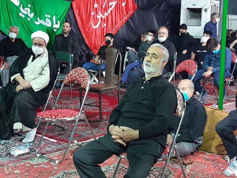 تصاویر/ عزاداری شب تاسوعای حسینی در مسجد سلمان فارسی کاشان با حضور نماینده ولی فقیه