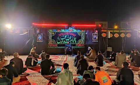 تصاویر/ مراسم اقامه عزای حسینی در هیات فاطمیون شهرستان قروه