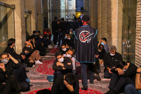 مراسم سوگواری حسینی هیئت نوجوانان باران در مسجد جامع اصفهان