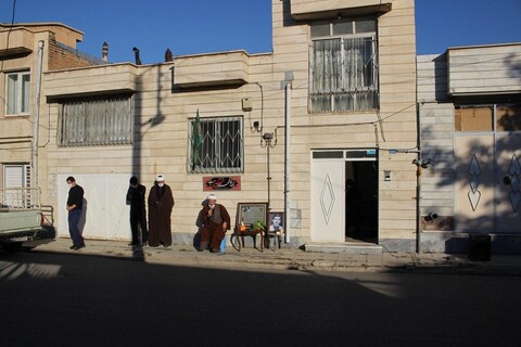 تصاویر/  اجرای هر محله یک حسینیه در ارومیه به همت طلاب و روحانیون