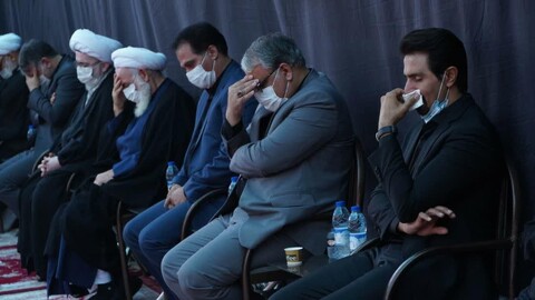 تصاویر/ حضورنماینده ولی فقیه در کاشان در مراسم عزاداری عاشورای حسینی