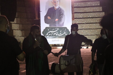تصاویر| آئین سوگواری خودرویی در شیراز