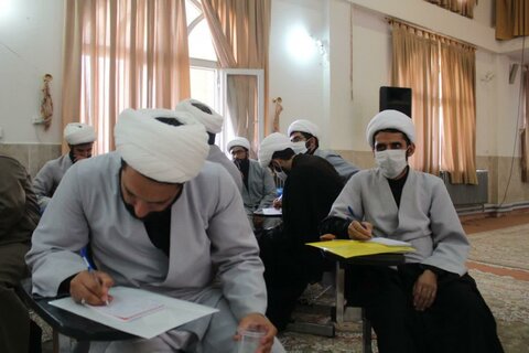 تصاویر/ برگزاری دوره دانش افزایی مهارت های تدریس با حضور مدیران مدارس علمیه کردستان