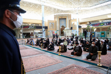 هیئات مذهبی در حرم مطهر حضرت معصومه(س) تقدیر شدند