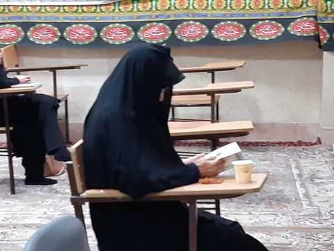 تصاویر/تصاویر/ عزاداری حضرت سیدالشهدا(ع) در مدرسه علمیه حضرت زینب(س) آران و بیدگل