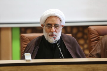 طلاب برای مطالعه کتابهای اخلاق اسلامی دغدغه مند باشند