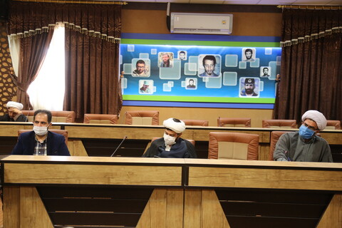 تصاویر/ نشست هم اندیشی نمایندگان استانی دفتر اجتماعی سیاسی حوزه (1)