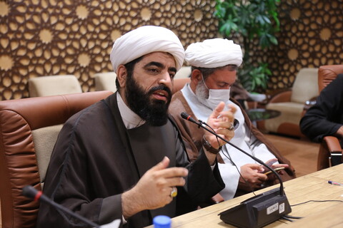 Certains n'ont pas encore réalisé la nécessité du cyberespace