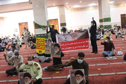 بالصور/ وقفات احتجاجية في مختلف مدن إيران في إدانة الإساء إلى المقدسات