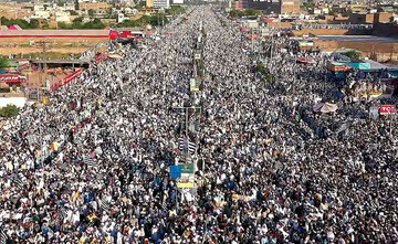 آیت الله مروی پرده از مثلث شوم اهانت به ساحت پیامبر برداشت