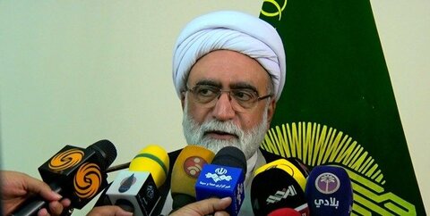 People of Mashhad gather to condemn insult to Prophet (pbuh)