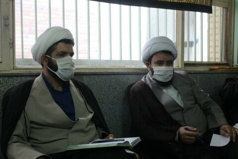 تصاویر/ نشست مدیران و معاونین آموزش مدارس علمیه استان کردستان