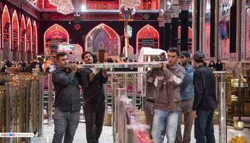 تصاویر/ آماده سازی حرم امام حسین (ع) برای مراسم زیارت اربعین