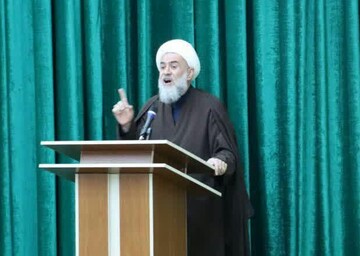 دفاع مقدس را به نسل جدید معرفی کنیم