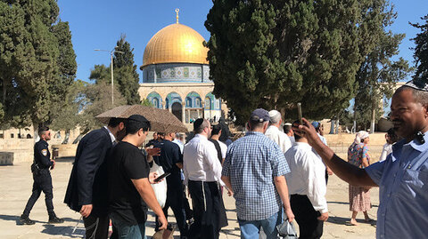 Dozens of Jewish settlers storm Al-Aqsa Mosque