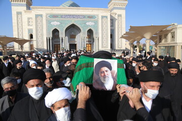تصاویر / تشییع پیکر مرحوم آیت الله هاشمی گلپایگانی در قم