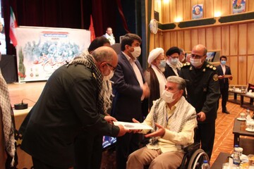 تصاویر/ تجلیل از پیشکسوتان و رزمندگان دفاع مقدس استان یزد