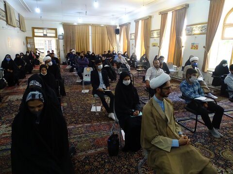 اولین کارگاه آموزشی پیوندهای آسمانی ویژه طلاب و روحانیون استان