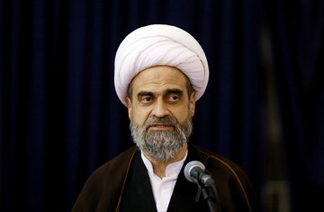 جسارت به ساحت رهبر معظم انقلاب حاکی از استیصال دشمن است/ توسل و توکل و اطاعت از امر رهبری در شرایط حساس امروز+ فیلم